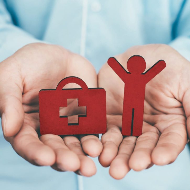 Comparer les prestations, les franchises et les rabais pour faire des économies sur son assurance complémentaire.